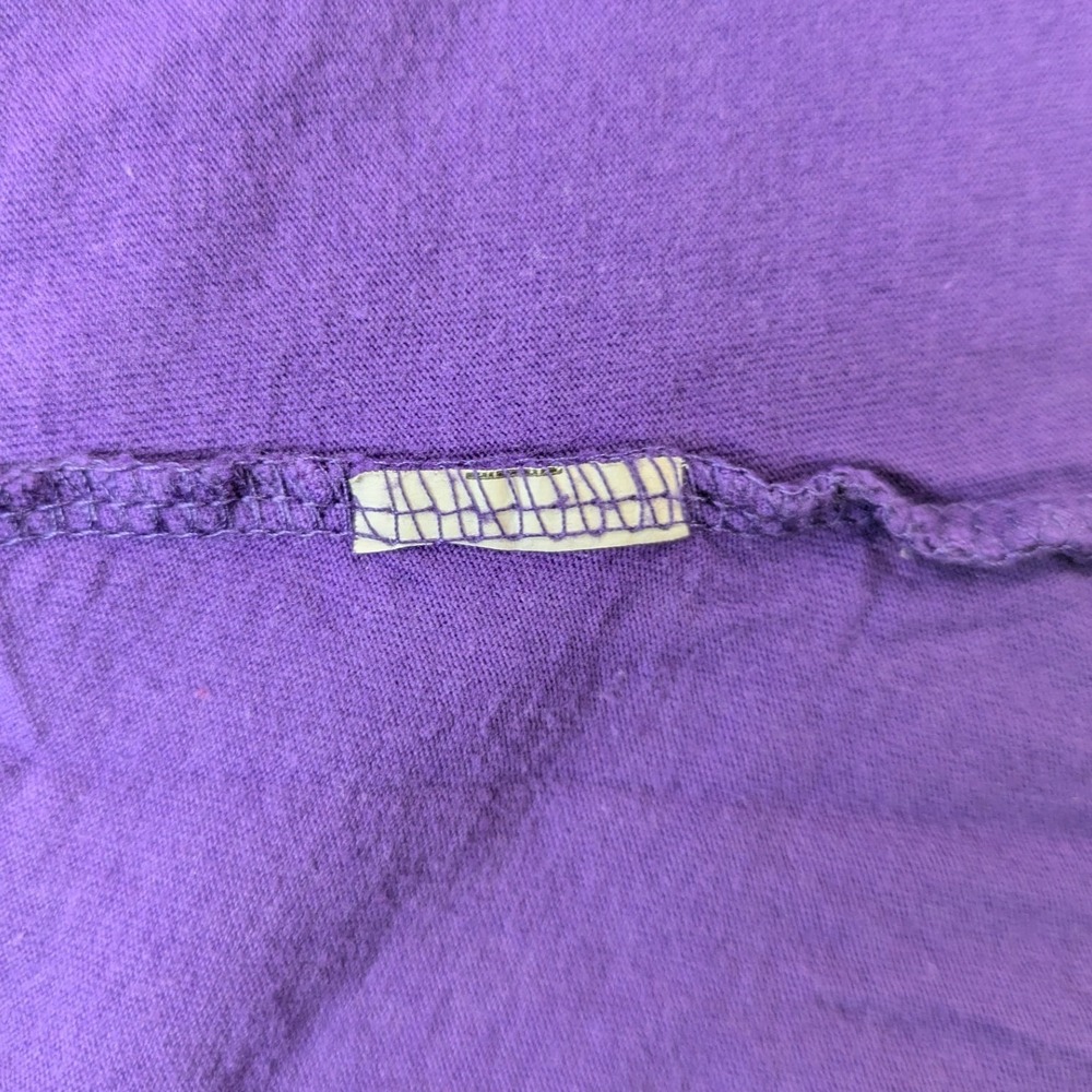 Unbranded‎ Grandma Graphic Tee XL Purple Peace Sign V-Neck Casual Humor Shirt - Picture 6 of 10